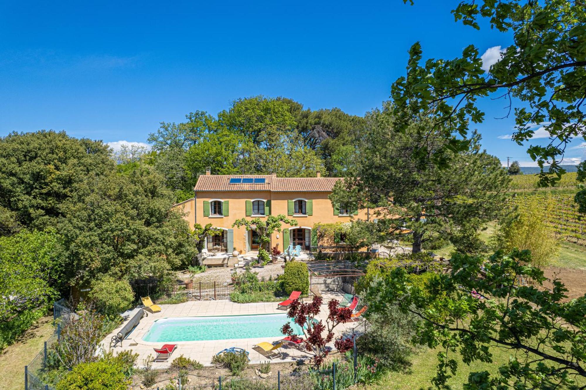 Mas De Bacalan Bed & Breakfast Mormoiron Exterior photo